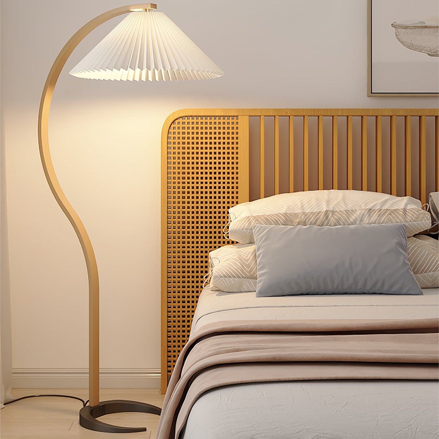 Vloerlamp Scandinavisch met Geplisseerde Kap en Boogvorm
