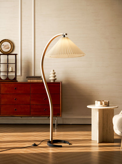 Vloerlamp Scandinavisch met Geplisseerde Kap en Boogvorm