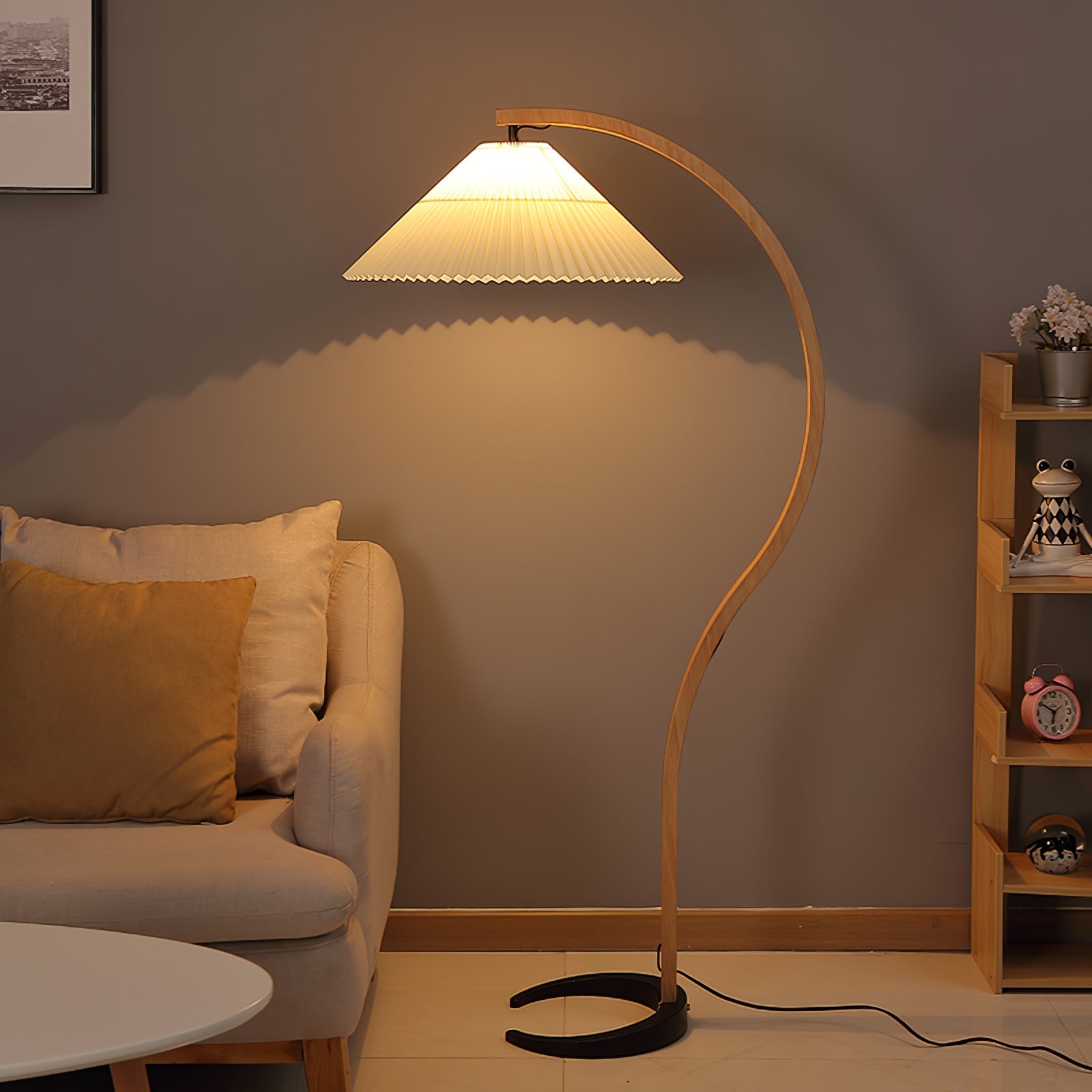 Vloerlamp Scandinavisch met Geplisseerde Kap en Boogvorm