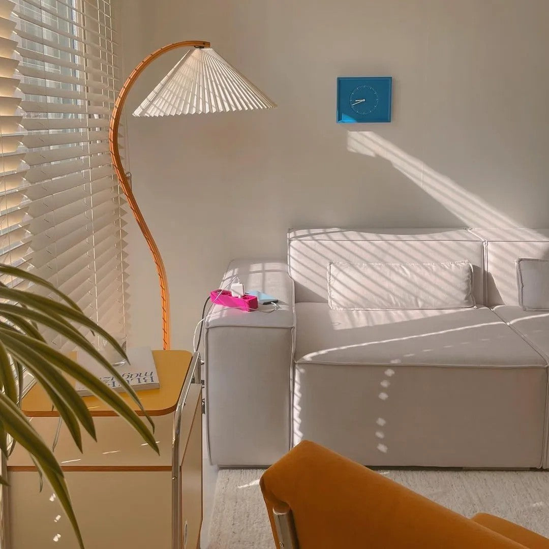 Vloerlamp Scandinavisch met Geplisseerde Kap en Boogvorm
