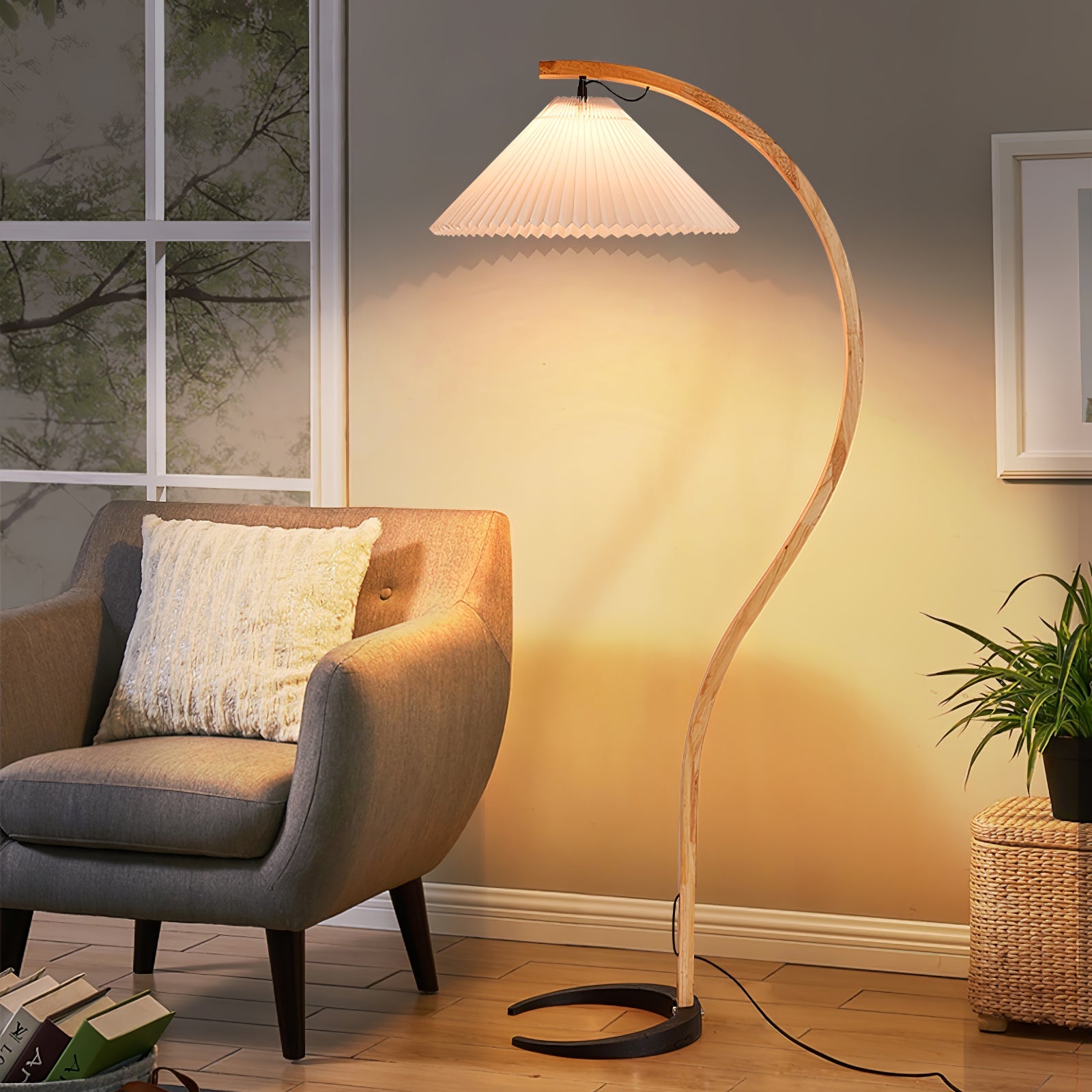 Vloerlamp Scandinavisch met Geplisseerde Kap en Boogvorm