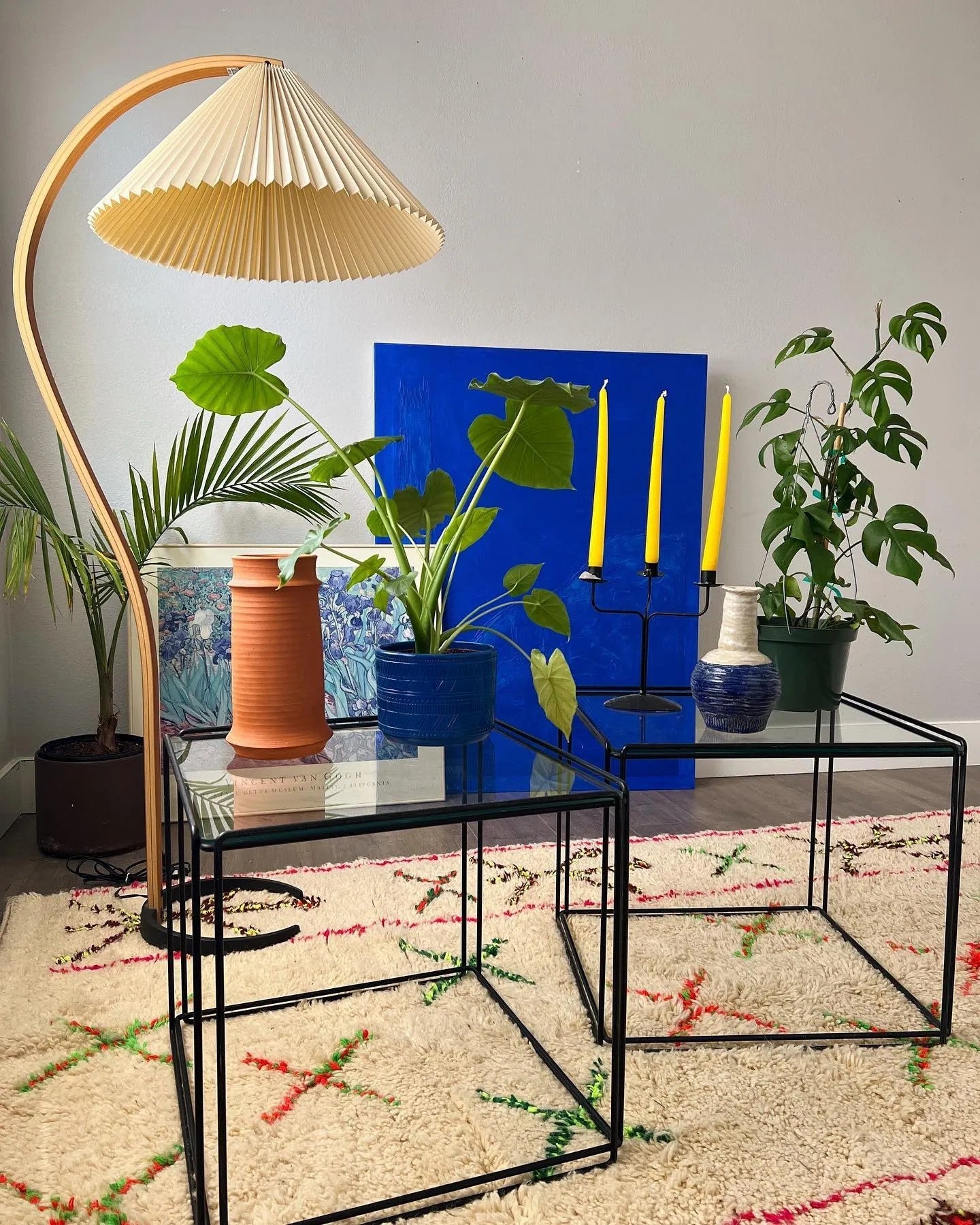 Vloerlamp Scandinavisch met Geplisseerde Kap en Boogvorm