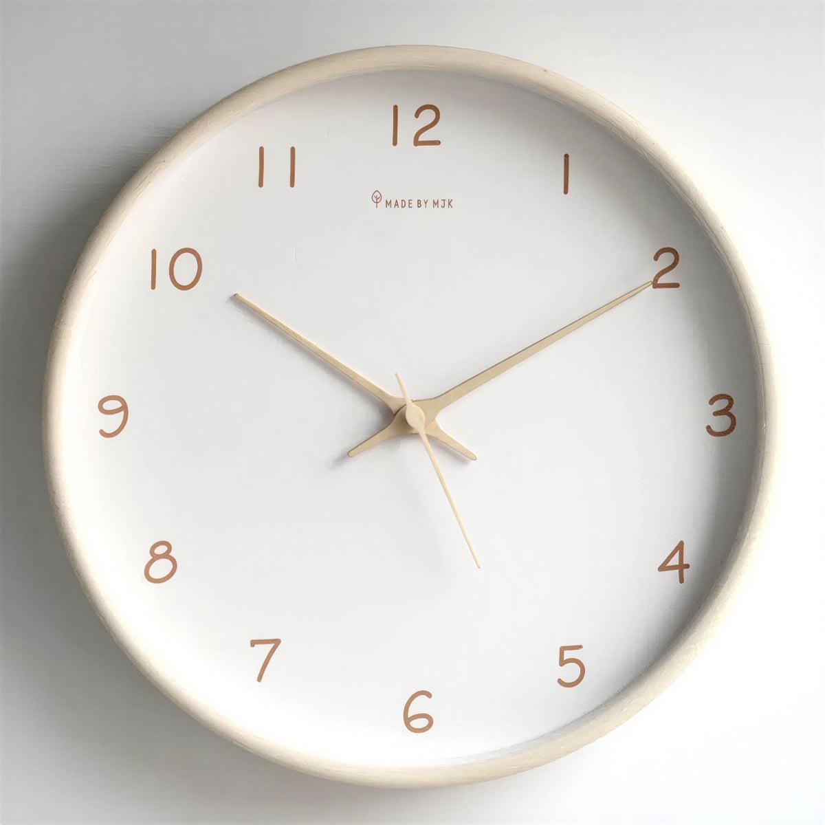 Wandklok Scandinavisch Minimalistisch met Houten Rand en Stil Uurwerk