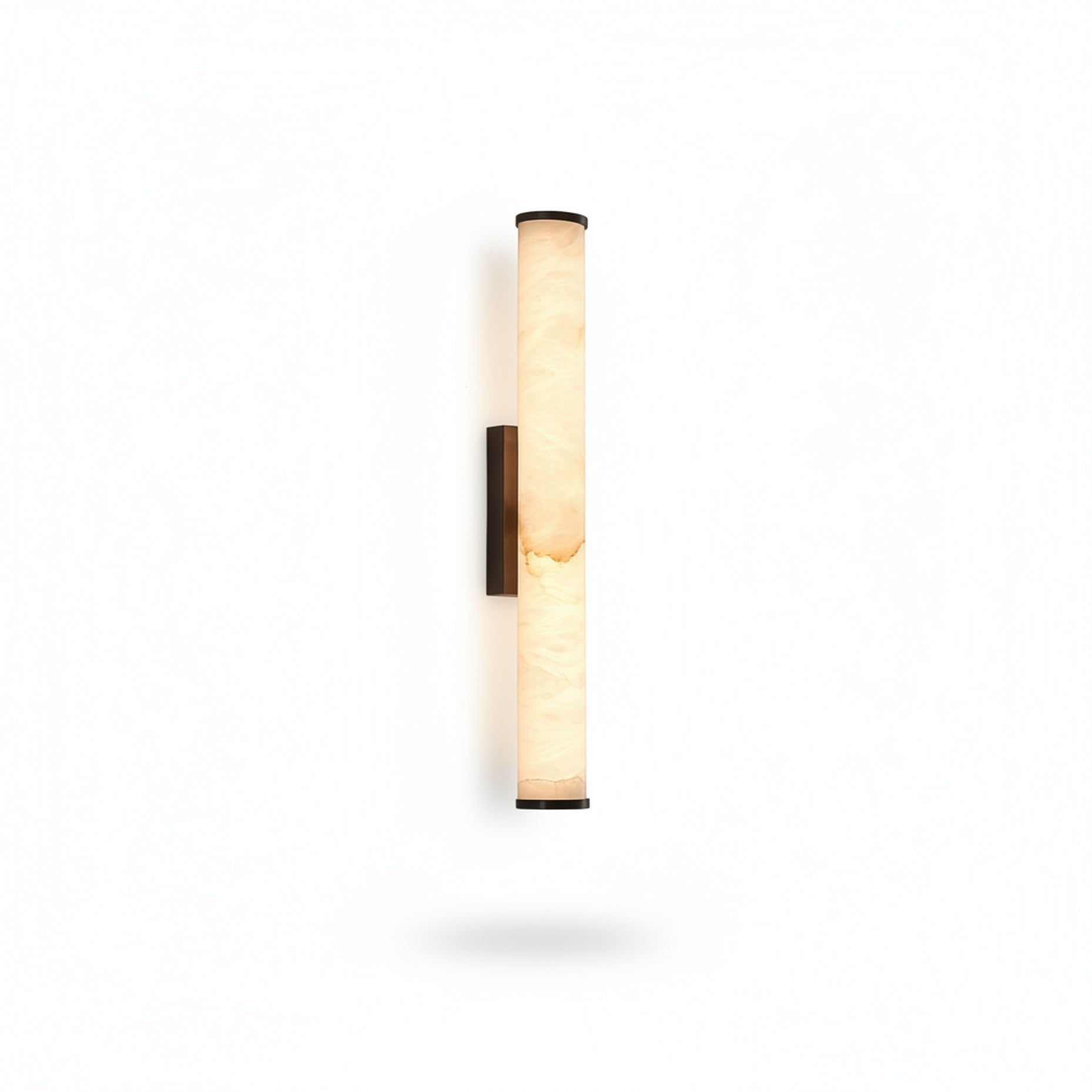 Wandlamp Art Deco met Cilindrische Alabaster Kap en Metalen Bevestiging