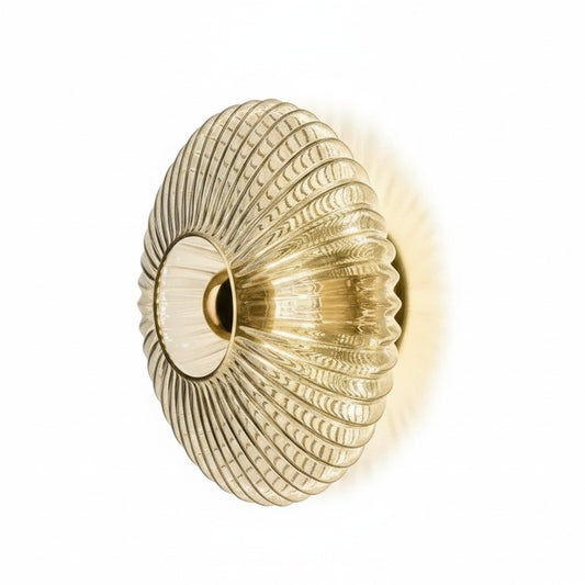 Wandlamp Art Deco met Geribbeld Glas en Stralend Lichtpatroon