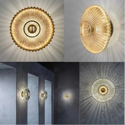 Wandlamp Art Deco met Geribbeld Glas en Stralend Lichtpatroon