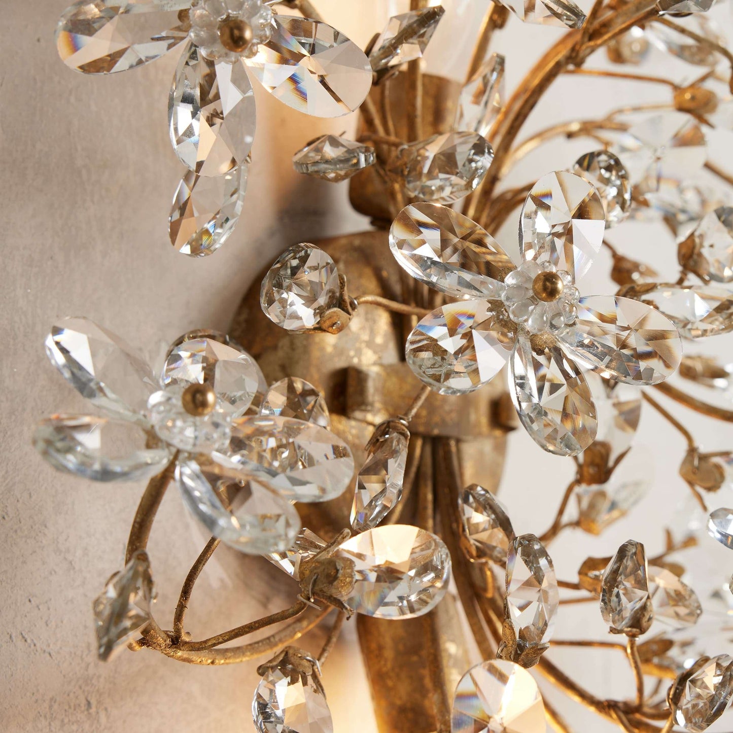 Wandlamp Art Deco met Kristallen Bloemen en Metalen Takken ##POS:11##