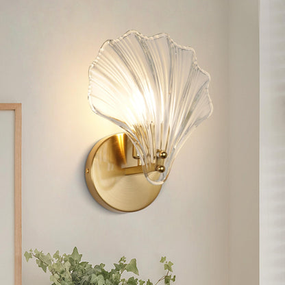 Wandlamp Art Deco met Schelp Glazen Kap en Messing Fitting