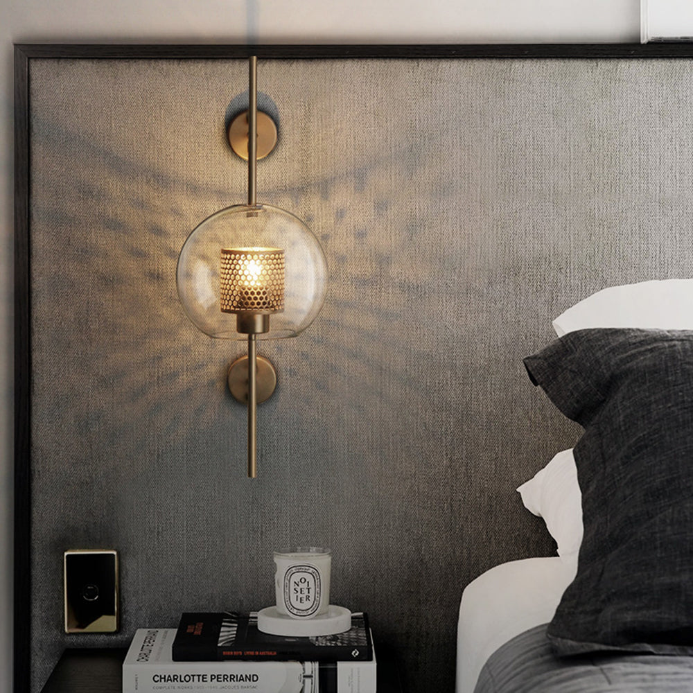 Wandlamp Industrieel met Glazen Kap en Metalen Mesh Binnenkap