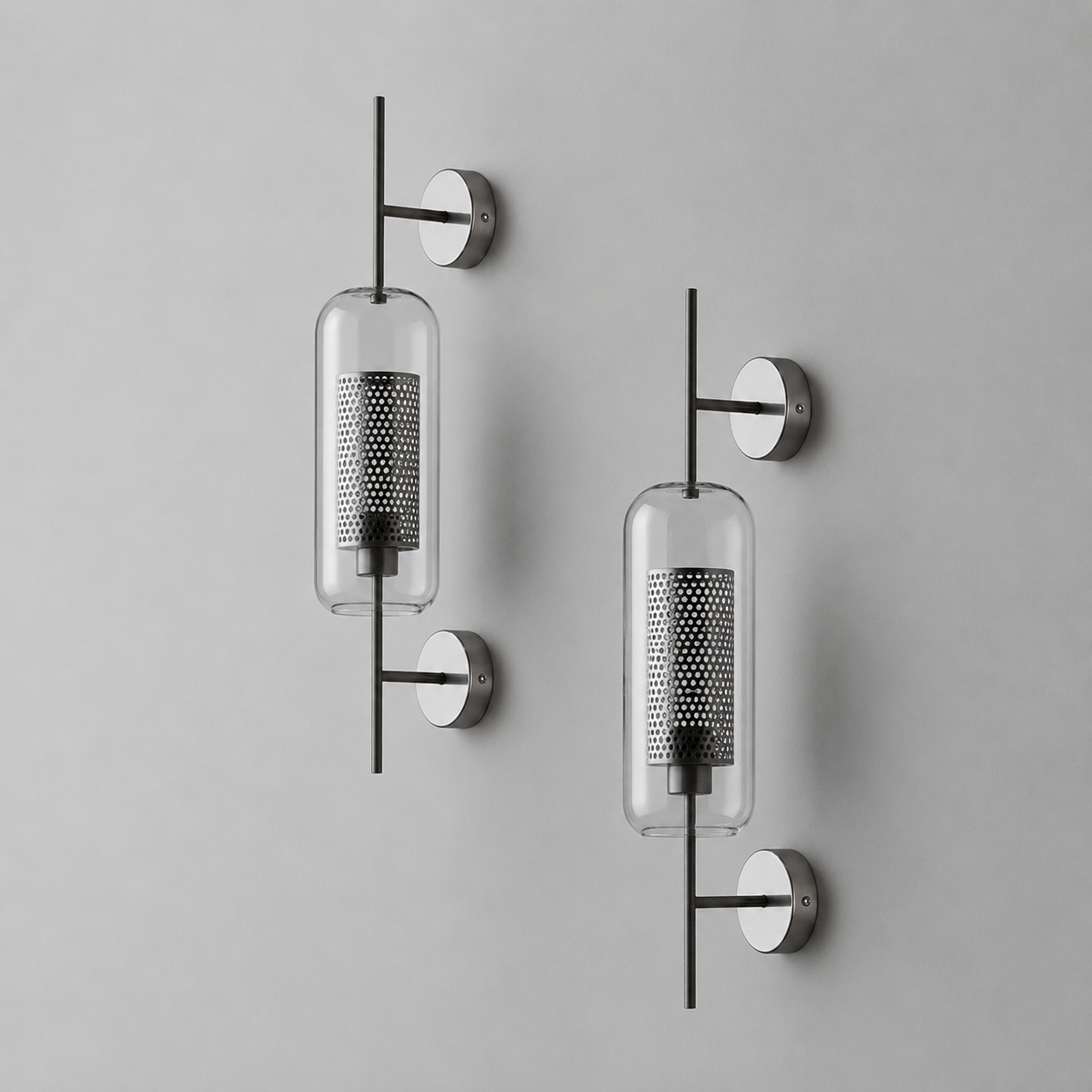 Wandlamp Industrieel met Glazen Kap en Metalen Mesh Binnenkap
