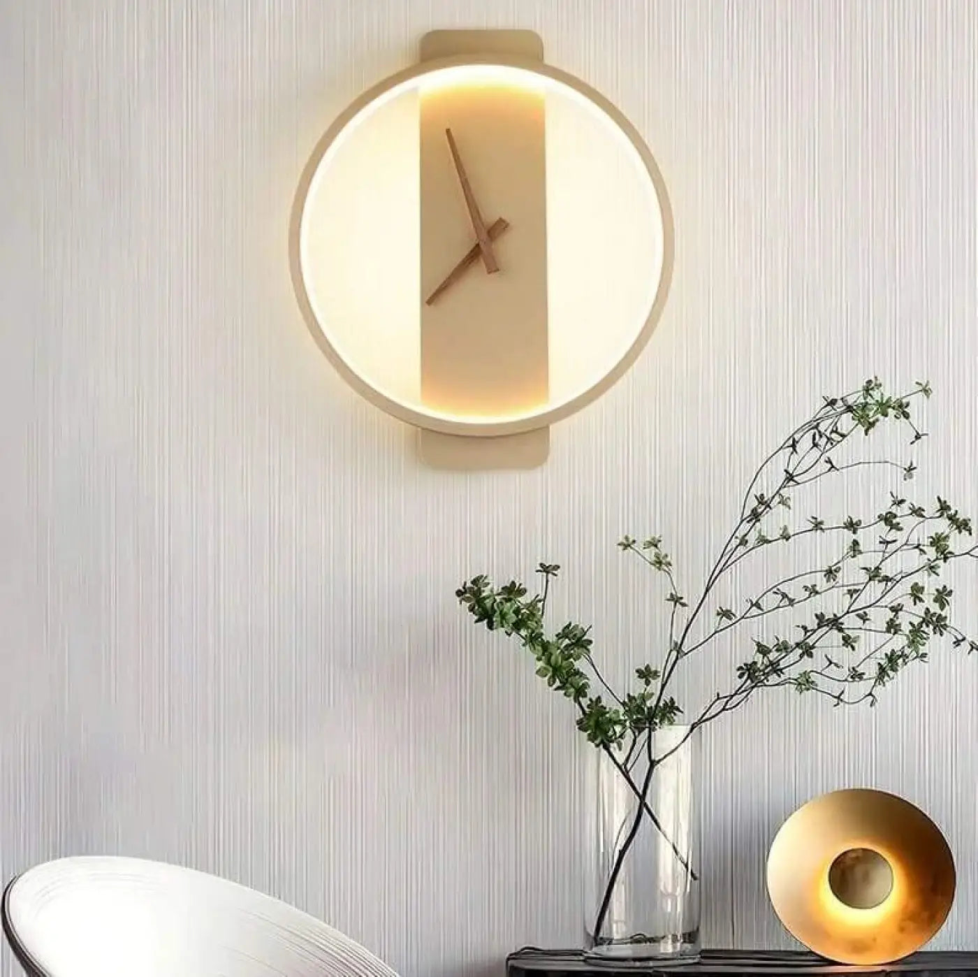 Wandlamp met Ingebouwd Klok Modern Design en LED Verlichting