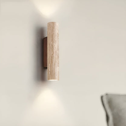 Wandlamp Minimalist met Cilindervorm en Travertine Steen voor Boven en Onder Lichteffect