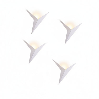 Wandlamp Minimalist met Driehoekig Design en Geïntegreerde LED
