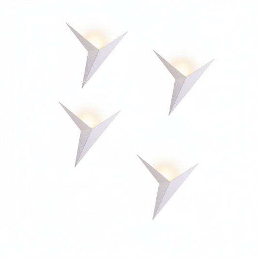 Wandlamp Minimalist met Driehoekig Design en Geïntegreerde LED