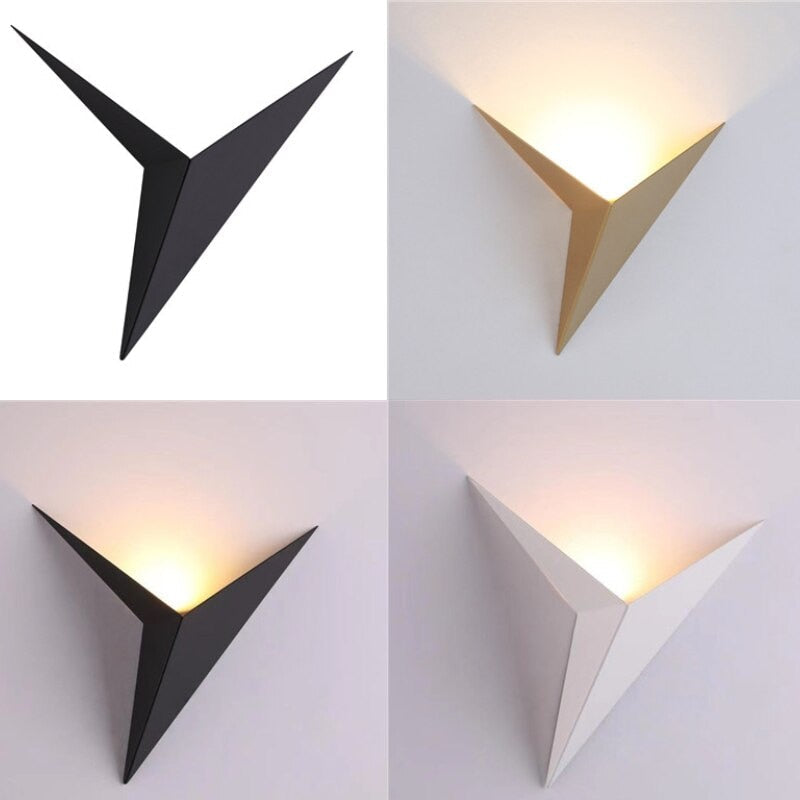 Wandlamp Minimalist met Driehoekig Design en Geïntegreerde LED