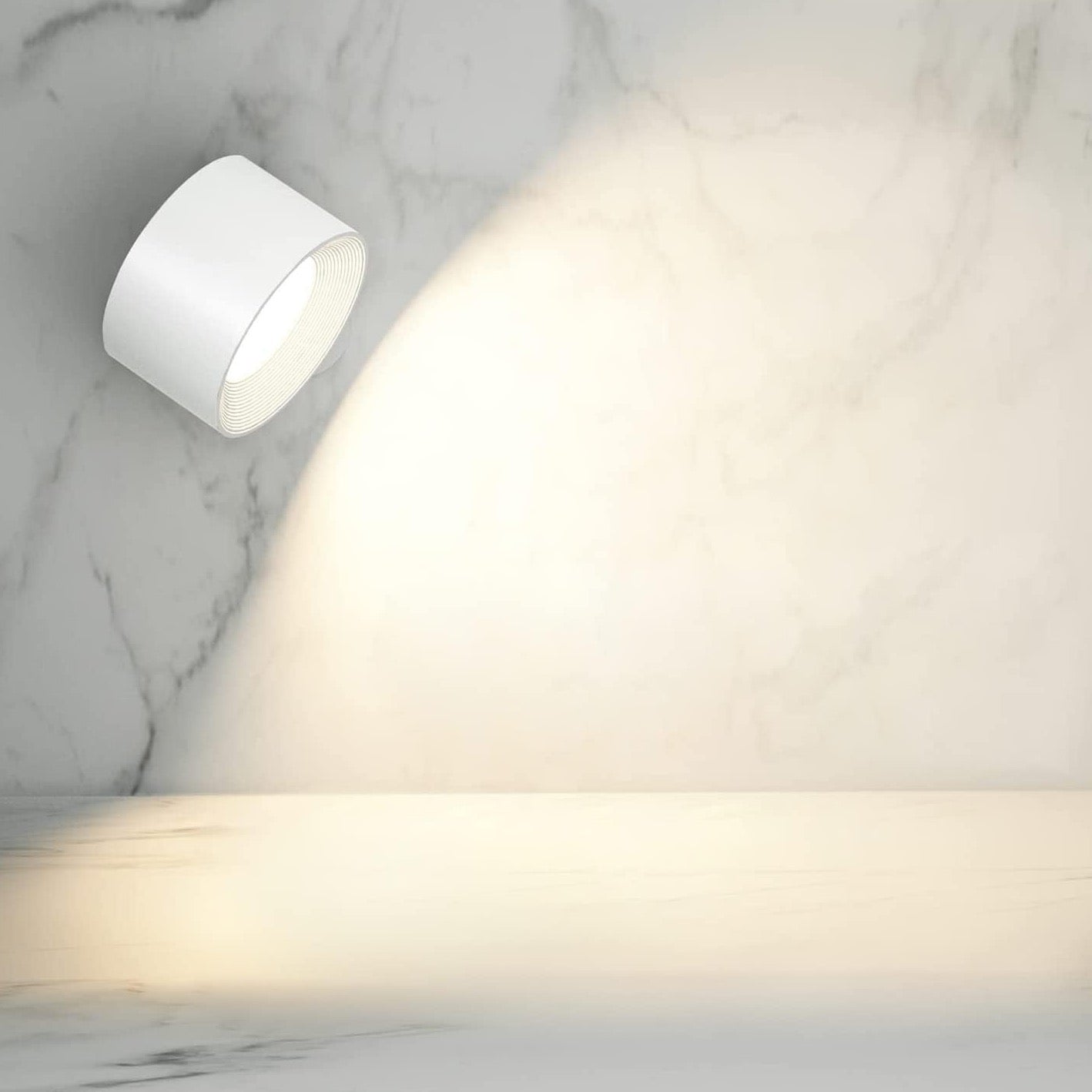 Wandlamp Minimalistisch Draadloos met 360° Draaibare Kop en USB Oplaadbaar