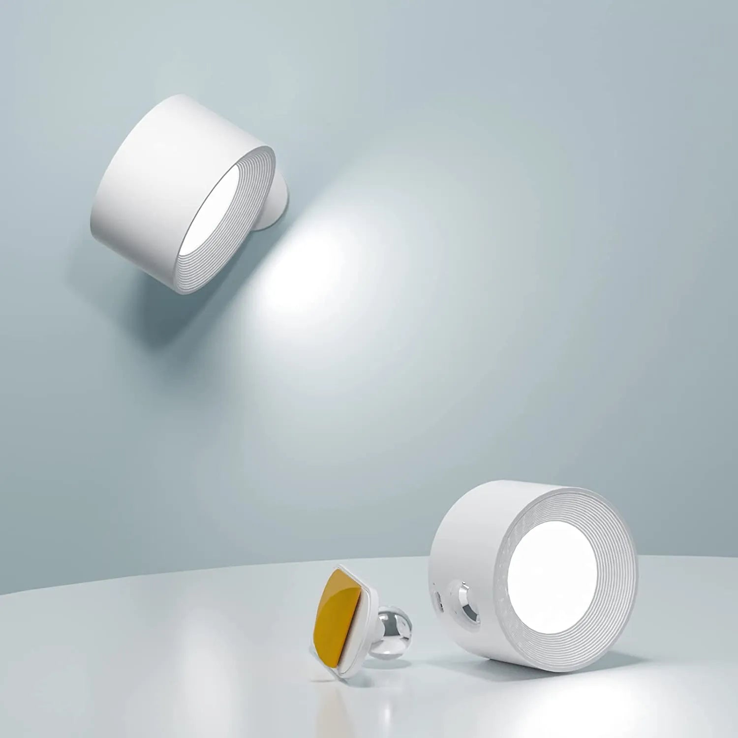 Wandlamp Minimalistisch Draadloos met 360° Draaibare Kop en USB Oplaadbaar