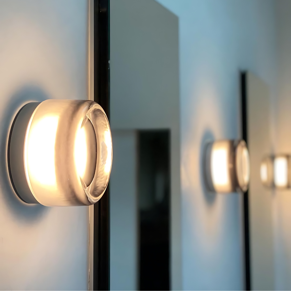 Wandlamp Minimalistisch met Glazen Kap en Geïntegreerde LED