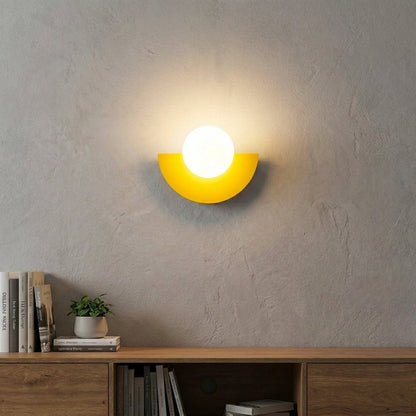 Wandlamp Minimalistisch met Halfrondes Ontwerp en Glazen Bol