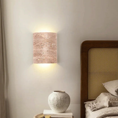 Wandlamp Minimalistisch met Travertine Kap en Up-Down Verlichting