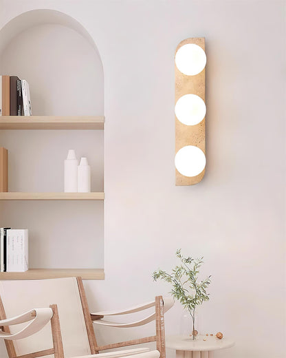 Wandlamp Modern Boho met Travertine Achterplaat en Glazen Bollen