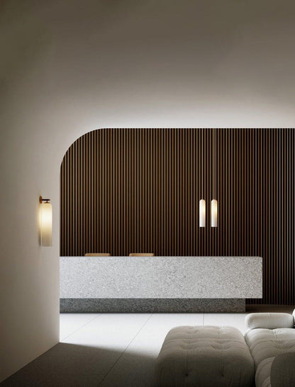 Wandlamp Modern met Cilindrisch Glazen Kap en GU10 Fitting