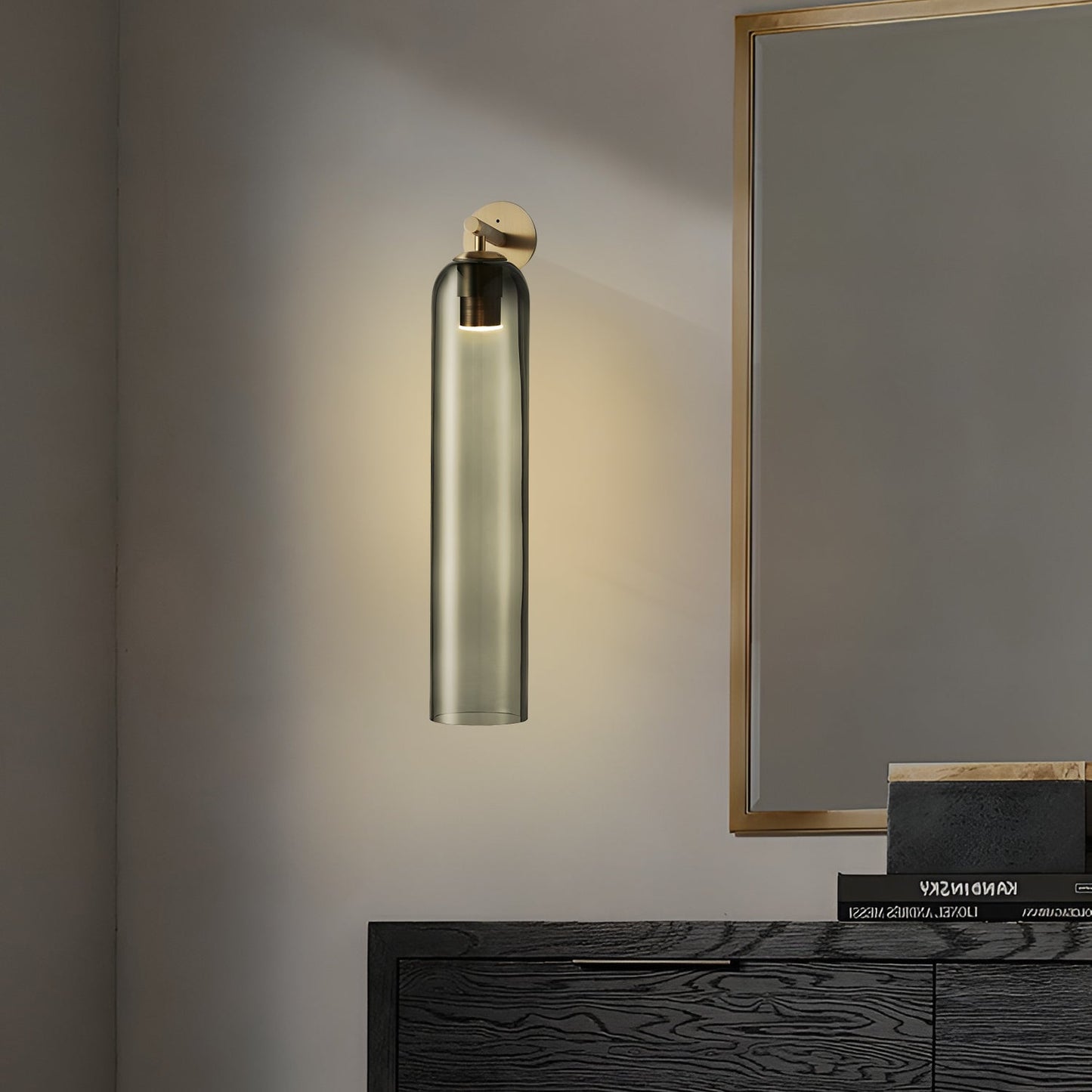 Wandlamp Modern met Cilindrisch Glazen Kap en GU10 Fitting
