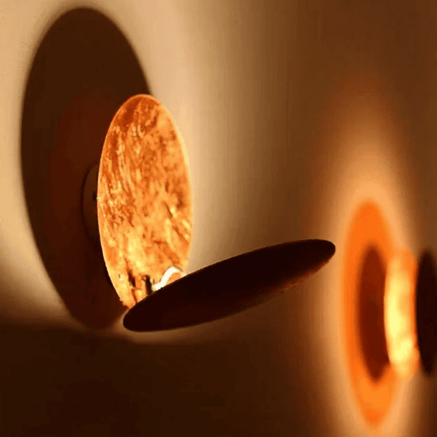 Wandlamp Modern met Roteerbare Ronde Kap en Indirecte LED Verlichting