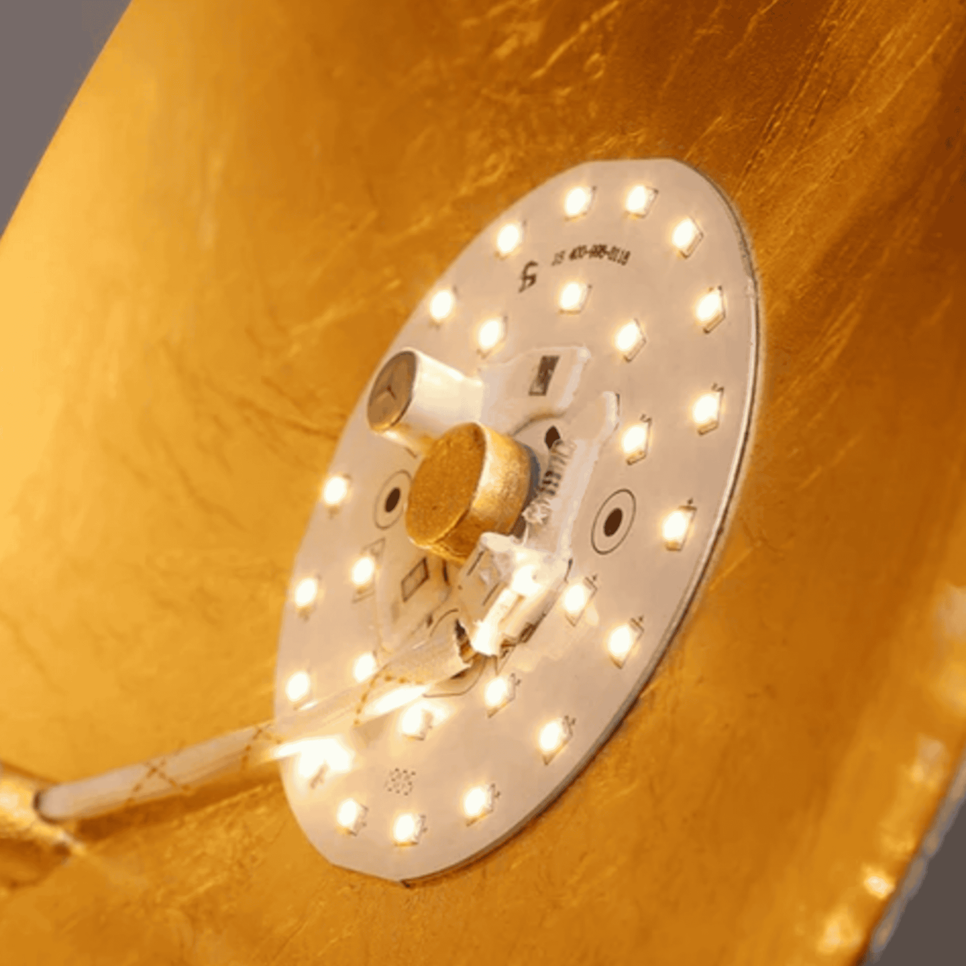 Wandlamp Modern met Roteerbare Ronde Kap en Indirecte LED Verlichting