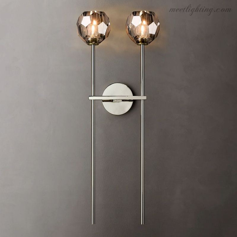 Wandlamp Modern met Twee Kristallen Bollen en Messing Armen
