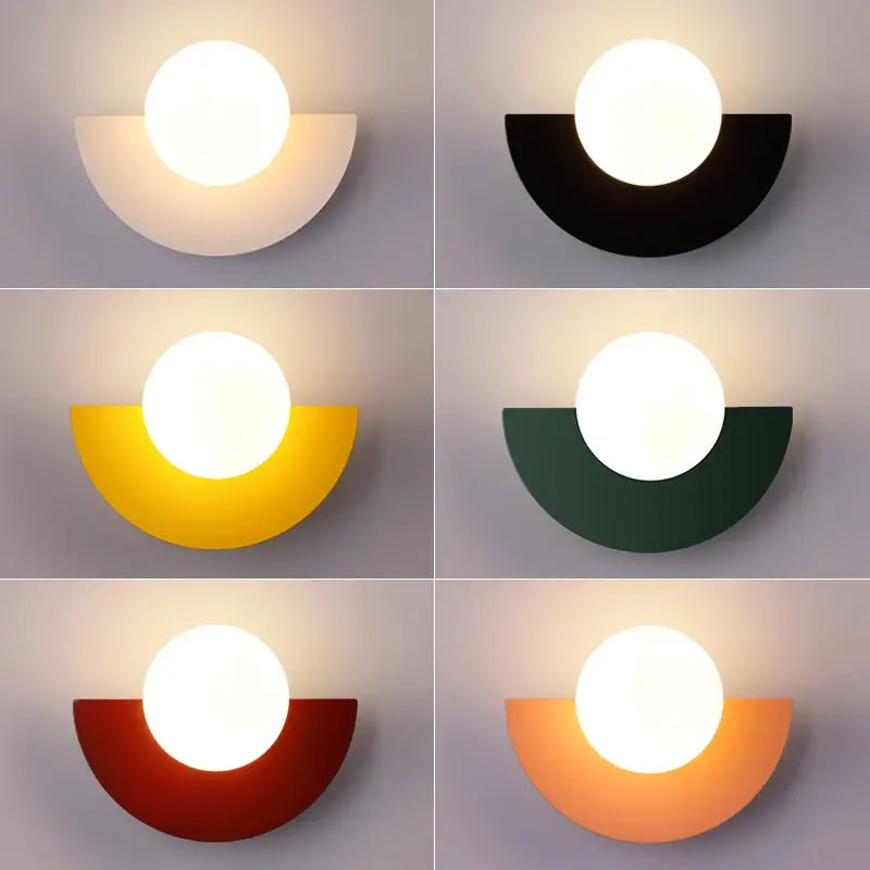 Wandlamp Retro met Glazen Bol en Halfcirkelvormige Beugel
