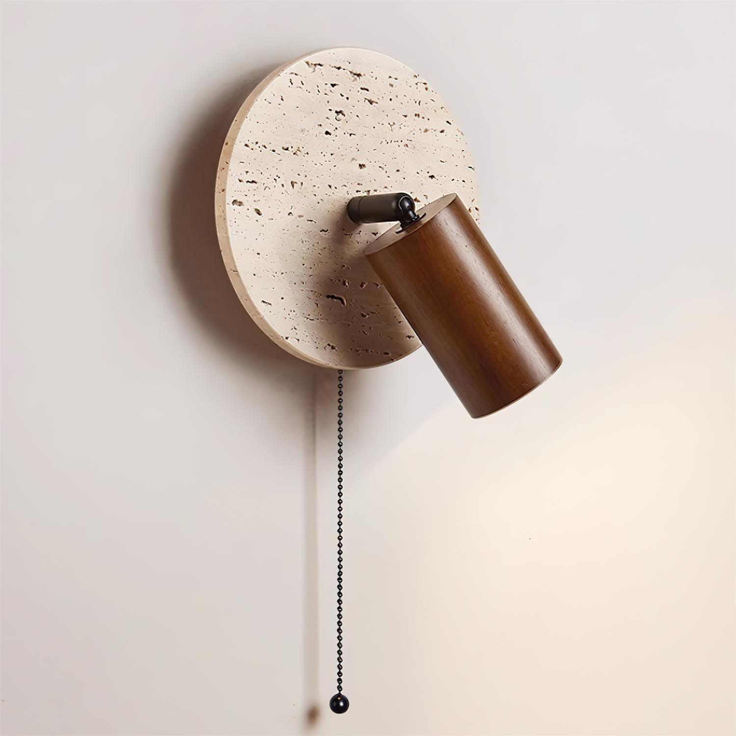 Wandlamp Scandinavisch met Draaibare Spot en Ronde Travertijn Achterplaat
