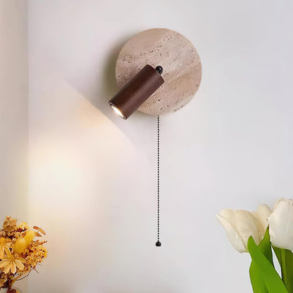 Wandlamp Scandinavisch met Draaibare Spot en Ronde Travertijn Achterplaat