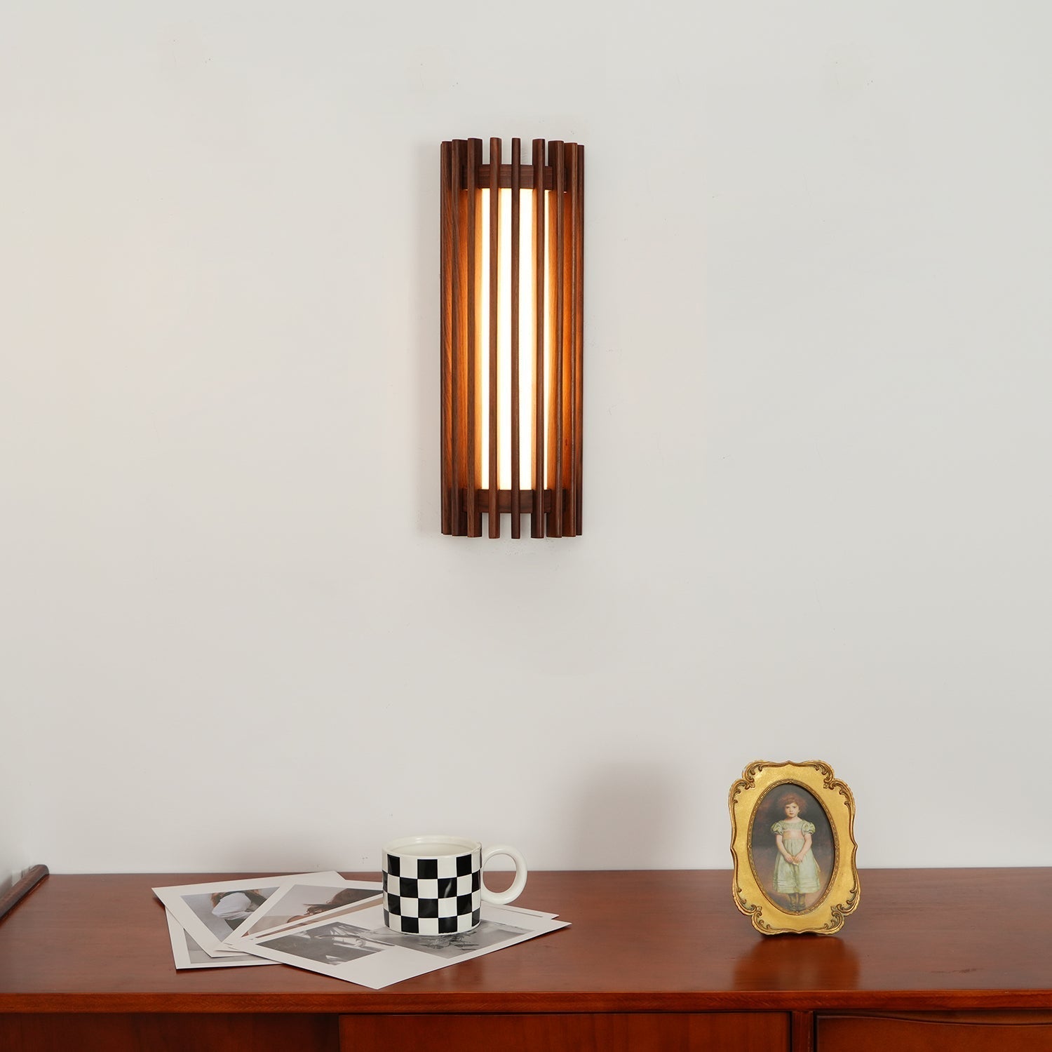 Wandlamp Scandinavisch met Houten Lamellen en Ingebouwde LED ##POS:10##