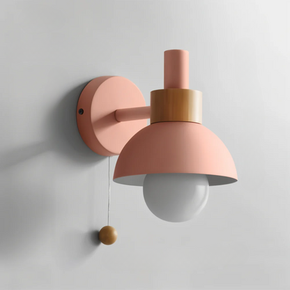 Wandlamp Scandinavisch met Koordschakelaar en Houten Detail